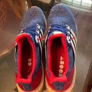 Men’s Adidas Boost Continental shoes size 14